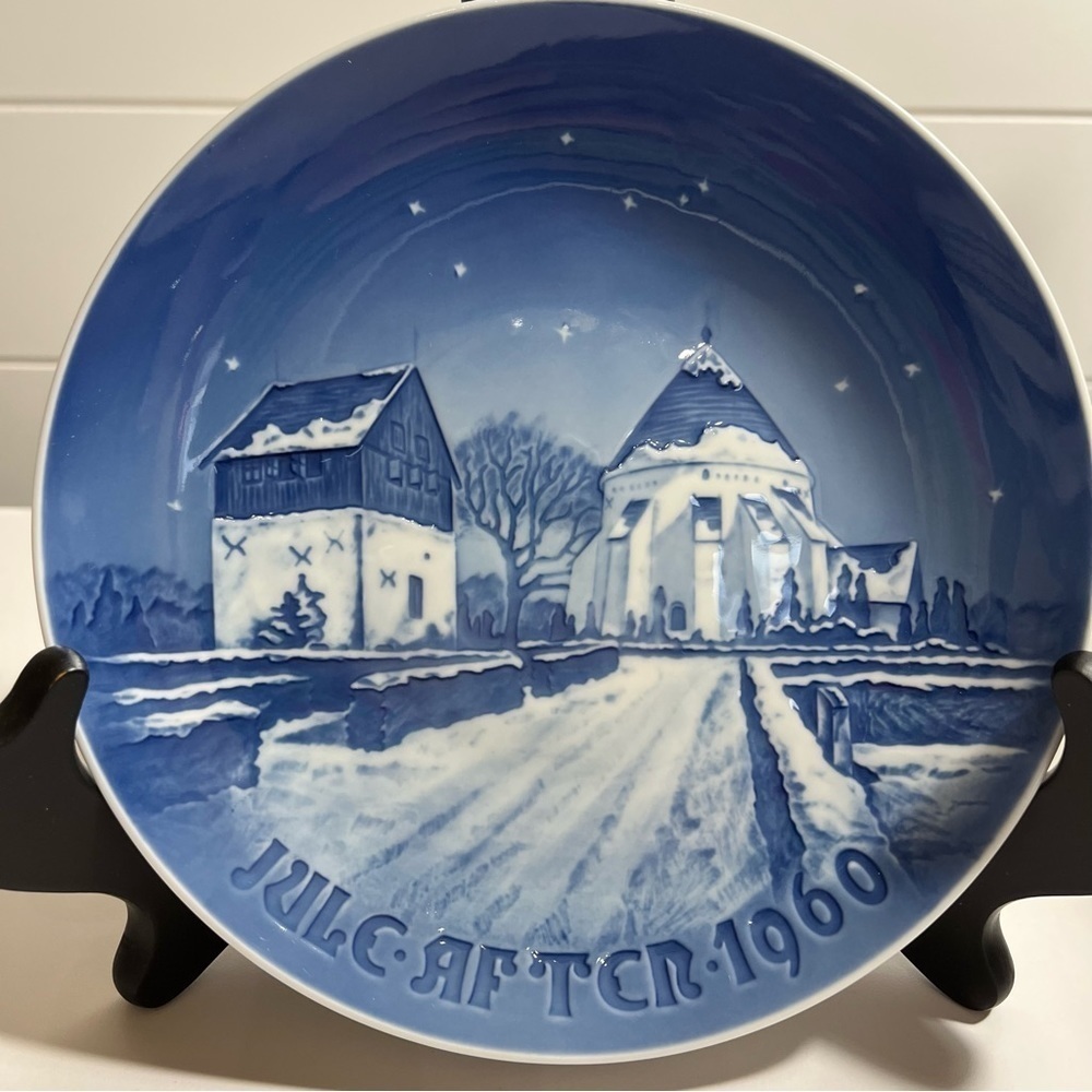 1960 Bing & Grondahl Plate OSTERLARS CHURCH Kjeld Bonfils Denmark